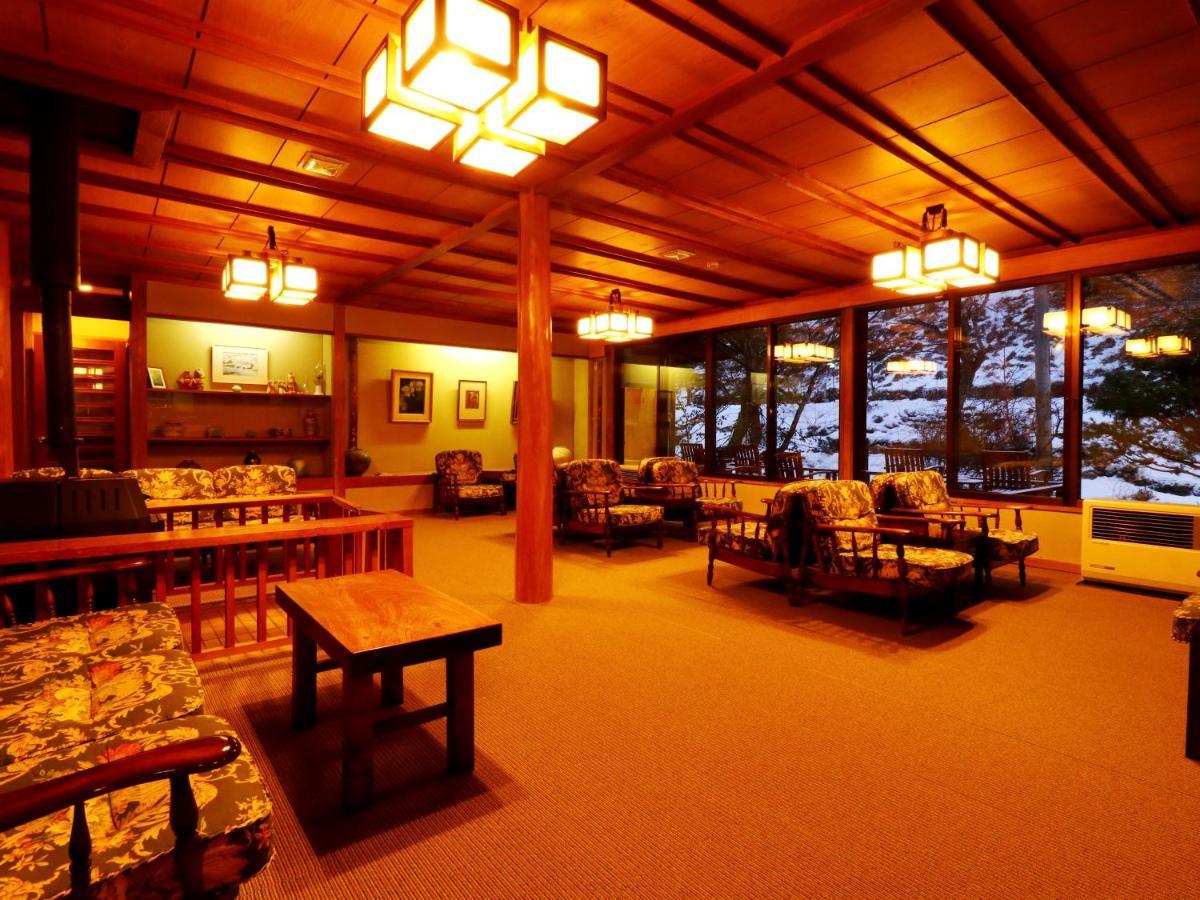 Kose Onsen Hotel Karuizawa Buitenkant foto
